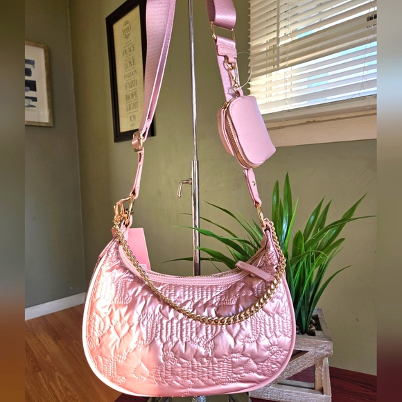 Juicy Couture Handbags - Juicy Couture Juicy Puff Halfmoon Crossbody